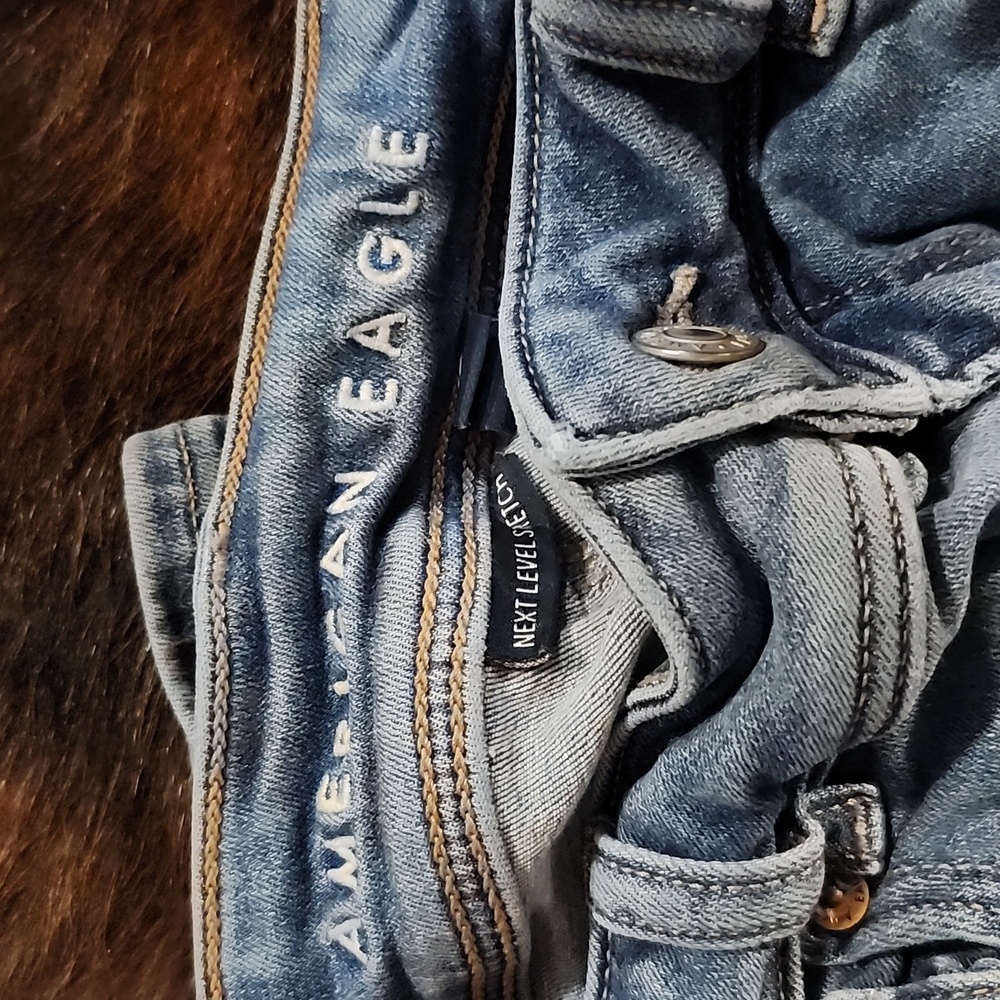 American Eagle Kick Boot Jeans - Picture 2 of 10